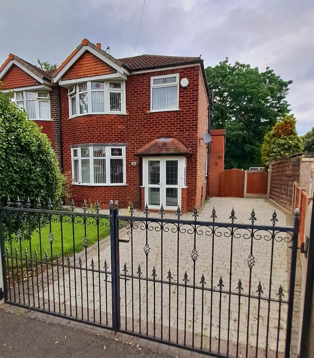 Dalton House - Three Bedroom Property Stretford Free Parking Near The Trafford Centre Manchester Dış mekan fotoğraf